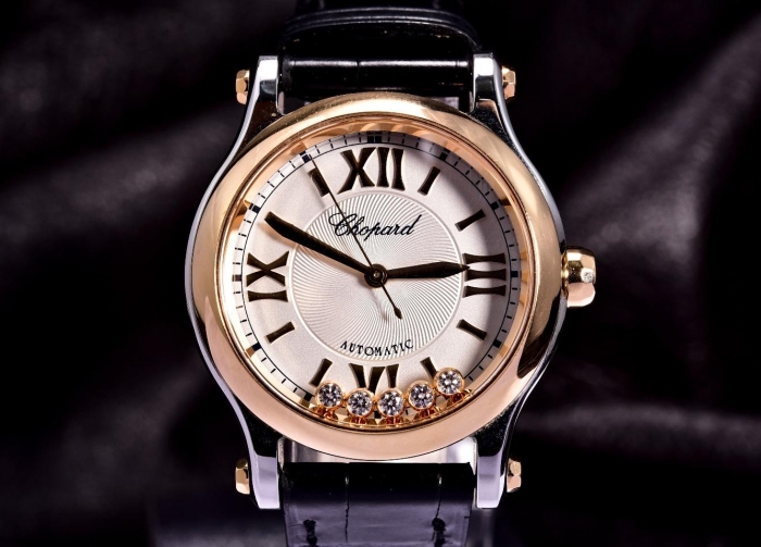 蕭邦手表突然進水了應該怎么辦？