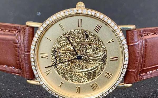 蕭邦手表的表冠突然脫落了要怎么修？