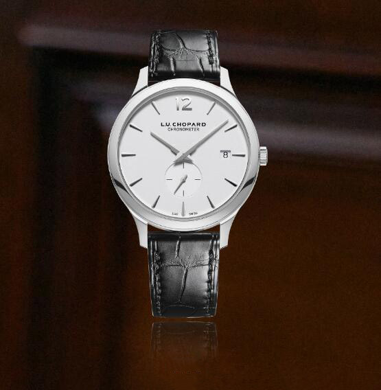 蕭邦手表進灰后怎么辦？（手表進灰處理辦法）