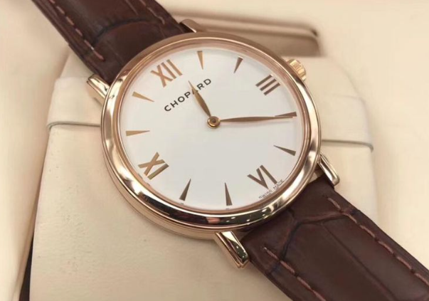 蕭邦手表為何走時(shí)慢？（手表走時(shí)慢的原因）