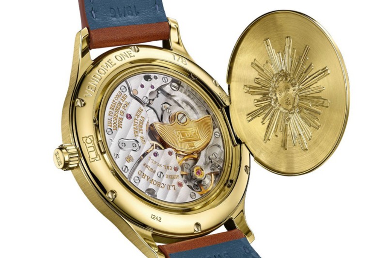 為慶祝精品店酒店開業(yè)，蕭邦推出旺多姆1號限量版腕表（圖）