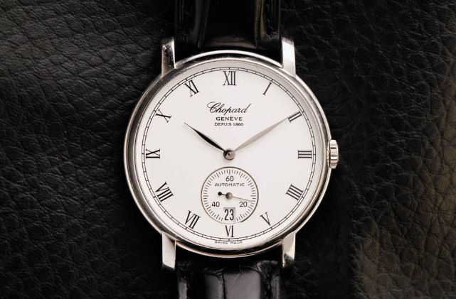 蕭邦表出現(xiàn)摔壞怎么辦(蕭邦表如何處理摔壞的情況)